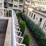 Your Perfect Host In Apartament